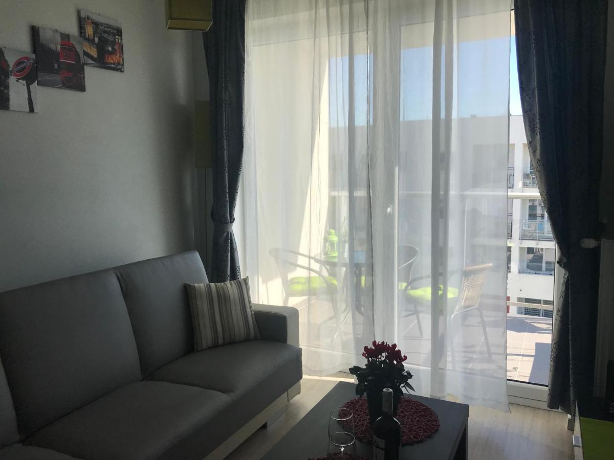 Lucky Apartment *